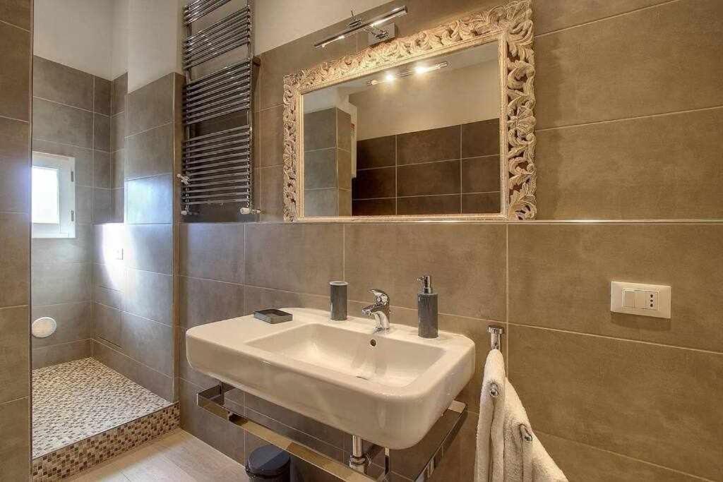 San Marco Elegant Apartment Φλωρεντία Εξωτερικό φωτογραφία